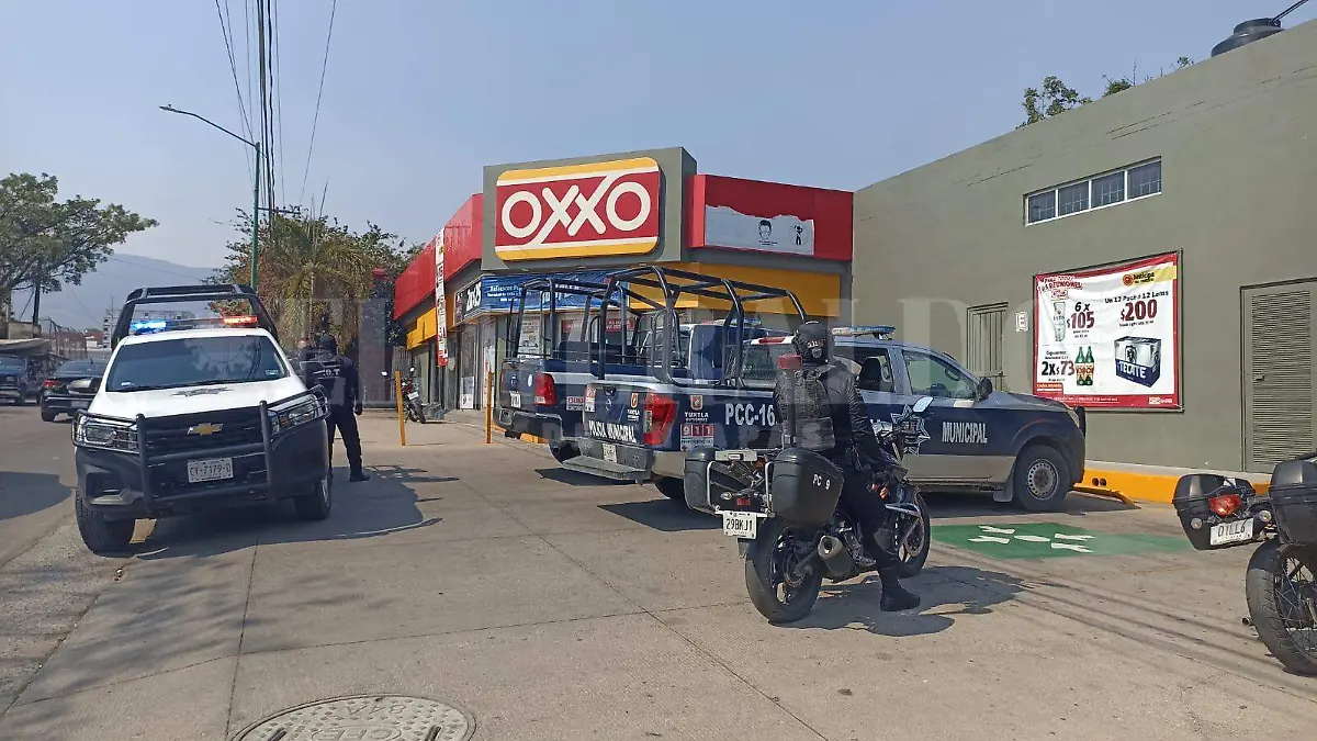 Asalto a Oxxo (1)